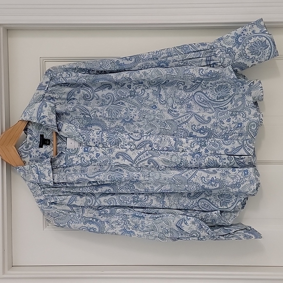 Ann Taylor button down size M - Picture 1 of 4